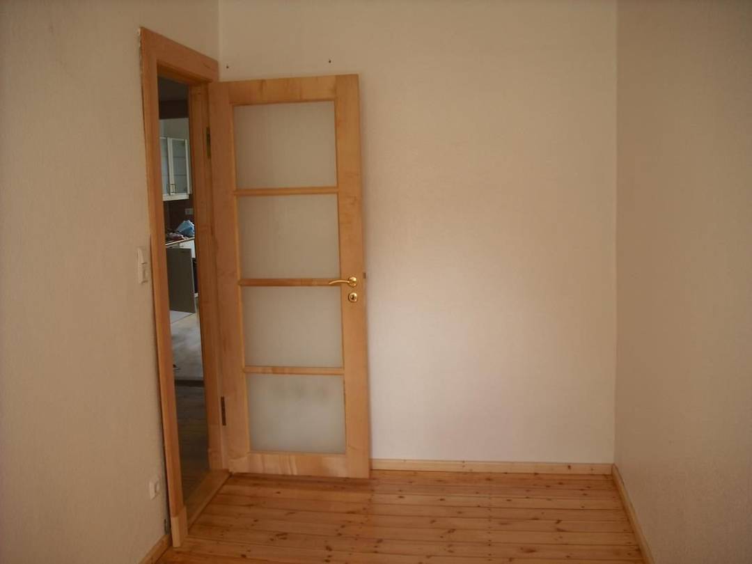 Wilmersdorf am Volkspark: 2-Zimmer-Altbau mit Südbalkon direkt am Schoelerpark – Bild 13