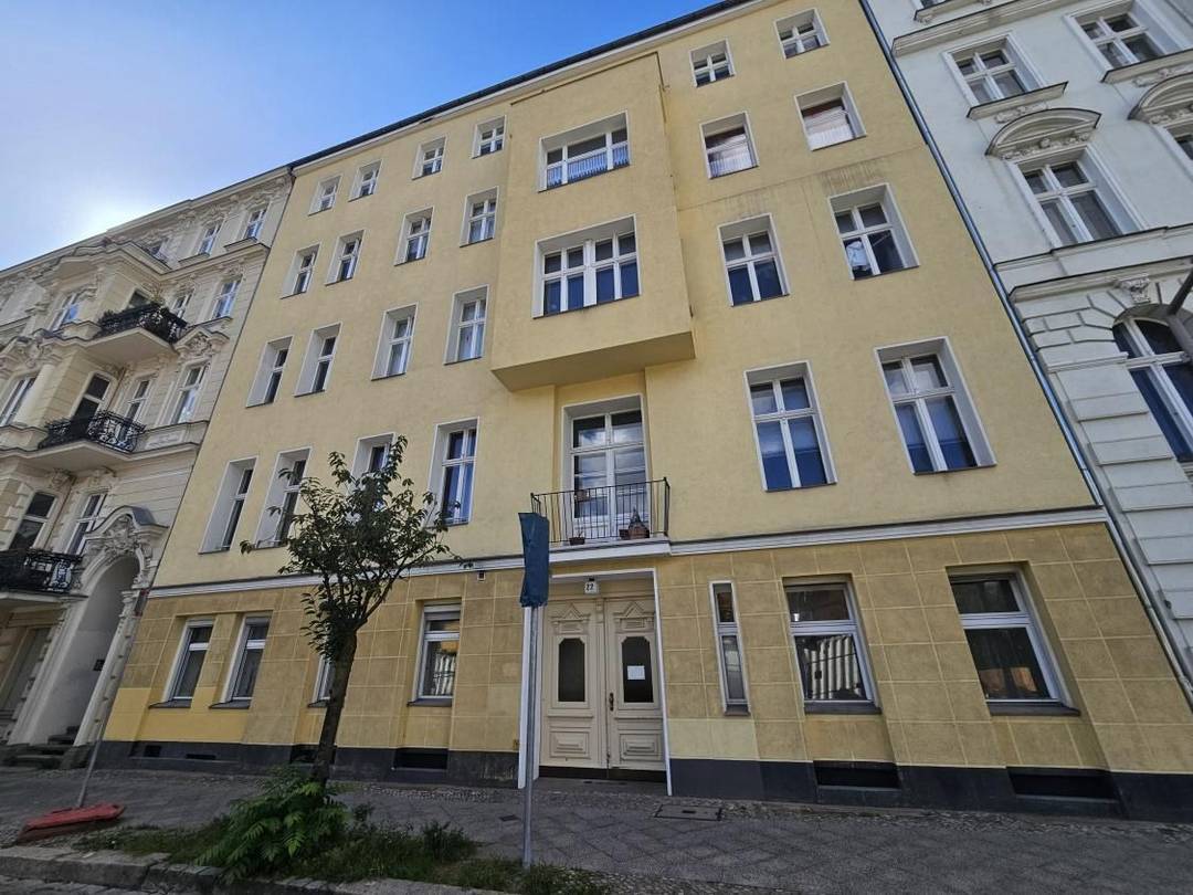 Schöneberg am Winterfeldtplatz: vermietete 3-Zimmer-Altbauwohnung als Kapitalanlage – Bild 2