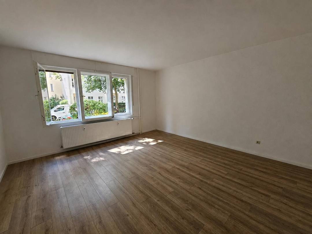 Steglitz nahe Schloßstraße: bezugsfreies, renoviertes 1-Zimmer-Apartment – Bild 3
