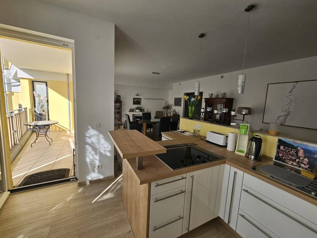 Charlottenburg am Ku’damm: barrierefreie 4-Zimmer-Wohnung mit 2 Balkonen, Sauna & Tiefgarage – Bild 20
